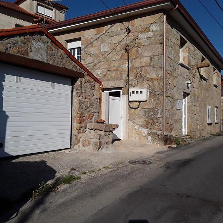 شقة Casa A Coruxa San Salvador de Poio المظهر الخارجي الصورة