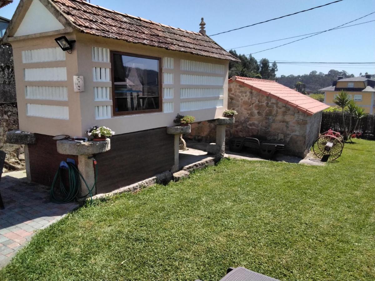 شقة Casa A Coruxa San Salvador de Poio الغرفة الصورة
