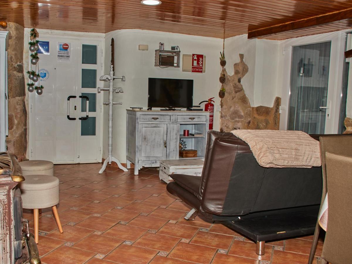 شقة Casa A Coruxa San Salvador de Poio المظهر الخارجي الصورة