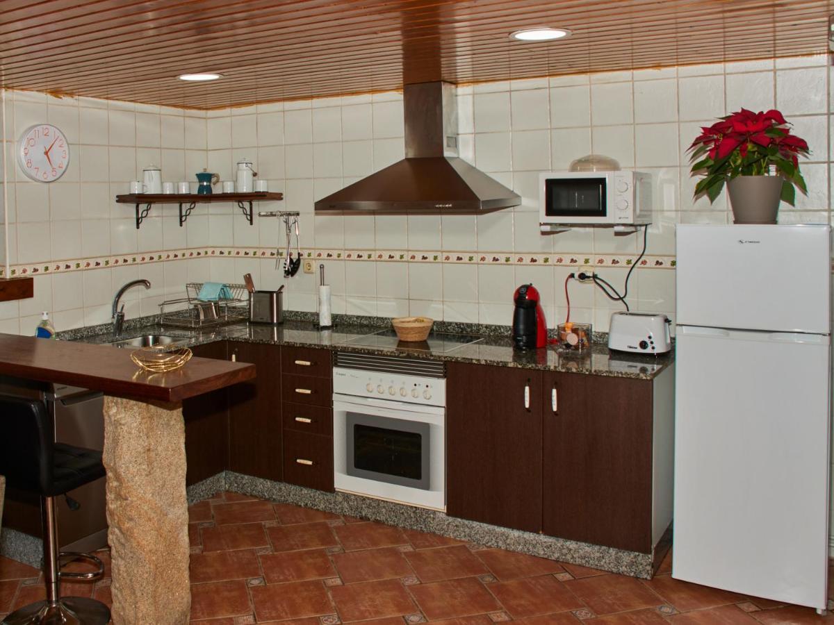 شقة Casa A Coruxa San Salvador de Poio المظهر الخارجي الصورة